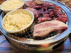 -叽叽扎扎烤肉场(生态城万达店)