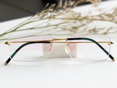 -潘多拉眼镜·蔡司依视路明月(潘家园店)