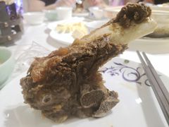 牛大骨-巴音浩日娲·蒙餐(双林东路店)