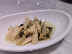 -亭下湖饭店(康岭店)