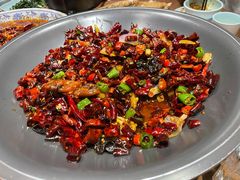 -有红鸡毛店·川菜(建设路店)