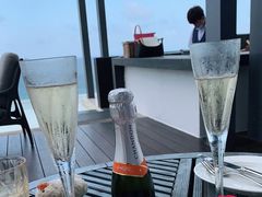 -瑰丽酒店·海吧·天际下午茶·现场DJ·天台酒吧