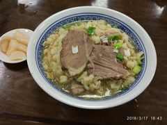-崇德楼水盆牛羊肉泡馍馆(文艺路店)