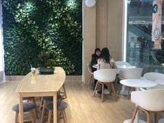 用餐区-好利来(温江合生汇店)