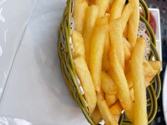 -申德勒加油站餐厅(三里屯北小街店)