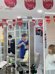 -米娜护肤造型