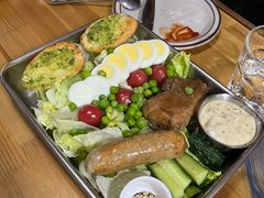 航母沙拉-吃饼人西餐(南开店)