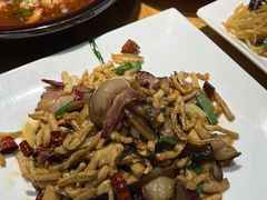 -小三峡食府(西五路店)