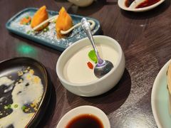 自制鲜奶冻-万丽轩·粤菜(王府井金茂万丽酒店)