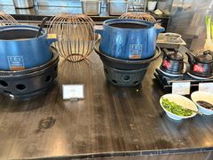 -圣丰索菲特·2 On 988 Café 自助餐厅