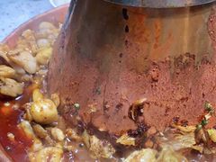 -老佛爷铜炉蛙锅(挂绿店)