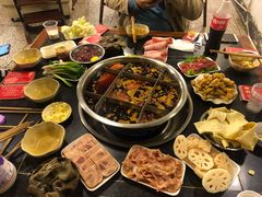 -邓莽子老火锅(中兴路总店)