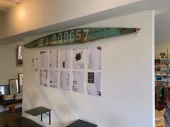 -巴浪鱼咖啡馆 Local Fish