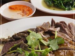 -乌文新澄海卤鹅店