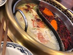 -渝都辣夫重庆老火锅(华新店)