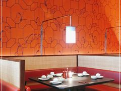 卡座-蝴蝶里·粤菜·点心(滨江龙湖店)