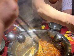 -谭鸭血老火锅(远大购物广场店)