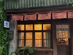 -溪岸路花鸟市场