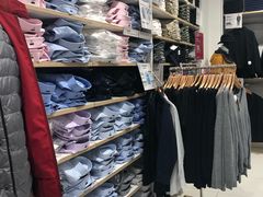 -优衣库(青岛伟东乐客城店)