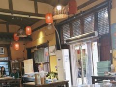 -富正毅三下锅·湘西韵味(天门山索道店)