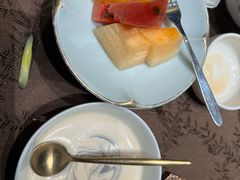 芝麻布丁-新光酒家·河豚·海鲜·蟹料理(浦东店)