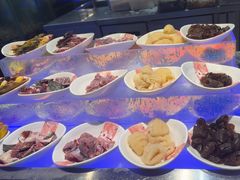-曼格活海鲜·牛排自助(光明蓝鲸店)