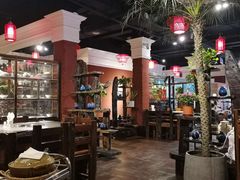 大堂-大匠工房古船木艺术餐厅·猪肚鸡专门店(长白仙岛店)