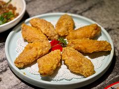 蛋黄鸡翅小份-新白鹿餐厅(松江开元地中海店)