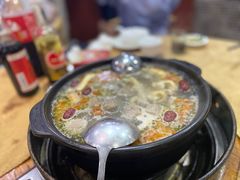 -濠轩阁特色生蚝火锅(水湾路店)