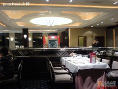 -御花园·粤菜·海鲜火锅(中山公园店)