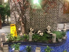 -万重锦·人文川菜馆(骡马市店)