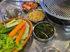 -釜山火炉·海鲜烤肉(紫藤路店)