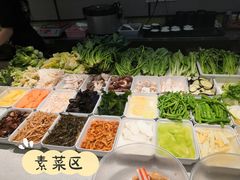 自助取餐区-天府国麻辣香锅(李沧万达店)