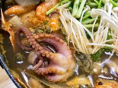 海鲜汤-24 新村雪浓汤(长白山烤肉店)
