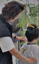 点击看大图 -秦·专注剪发