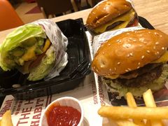 -The Habit Burger Grill 哈比特汉堡(爱琴海店)