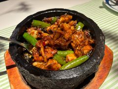 石锅杭椒牛蛙-桂满陇-西湖船宴(西单大悦城店)