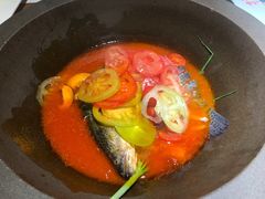 -咕嘟草帽鱼·牛奶一样的鲜鱼汤(天鹅湖万达广场店)