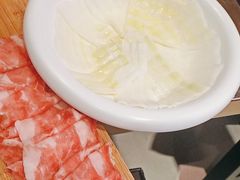 -辣伍鲜毛肚老火锅(元一店)