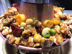 -老佛爷铜炉蛙锅(挂绿店)