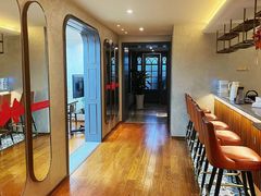 -青岛遇见米兰(八大关店)