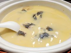 -百鸟朝凤宴会中心