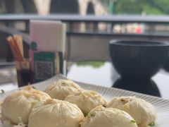 转运生煎包·农家土猪肉-舒羽咖啡(运河店)