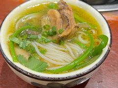 -菌之家·专业纯野生菌火锅·特色炒菌
