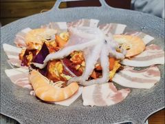 -牛信亭韩国料理·炭火烤肉(紫藤路店)