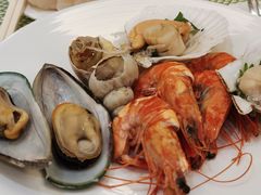 -亮马河饭店翠雅咖啡厅