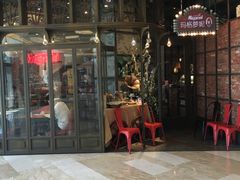 门面-玛格萝妮(汇智国际商业中心店)