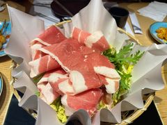 -枝魯枝魯自助料理