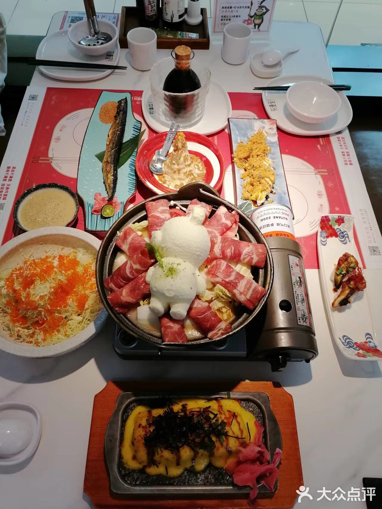 店名:花漫里(万象九宜店)，地方挺好找的：乘直达电梯