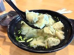 -真真鲜馄饨店(启蒙路店)